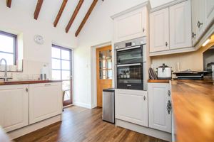 Photo 25- click for photo gallery